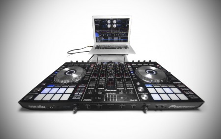 Platines ddj sx pioneer .Mac book pro